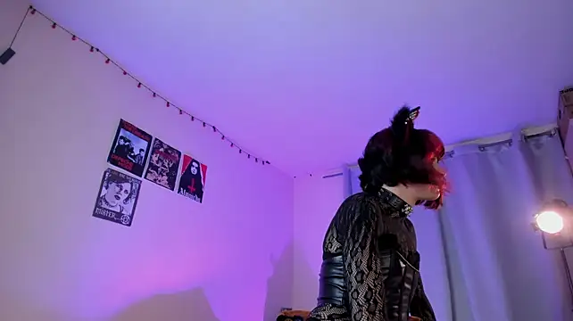 VelvetNyxx Webcam Show