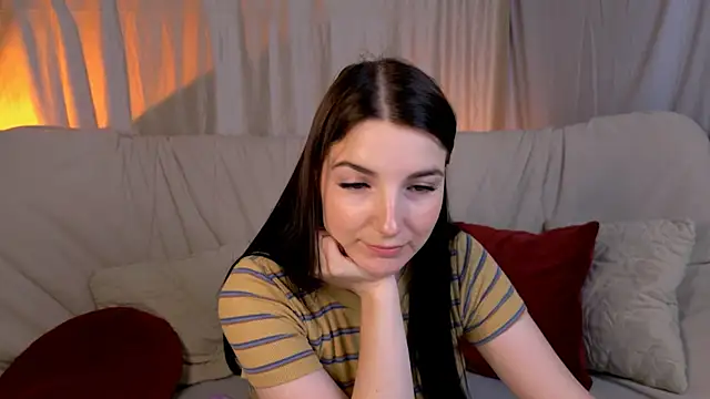 Chatroom XXX en direct de AliceChanel