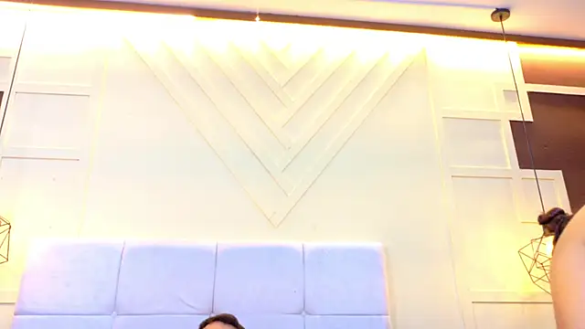 XXX chat uživo modela Salome_Moonn