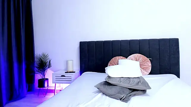 XXX chat uživo modela Layla_Ress