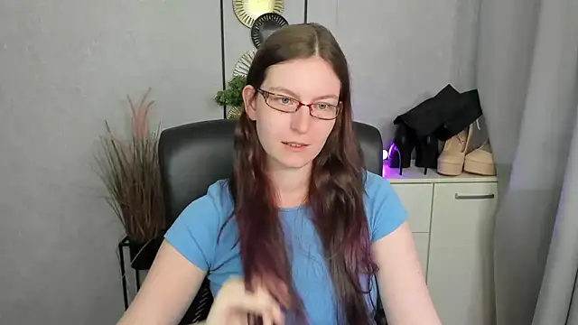 XXX chat uživo modela emmaxDelight