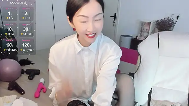 XXX chat uživo modela paopao-a