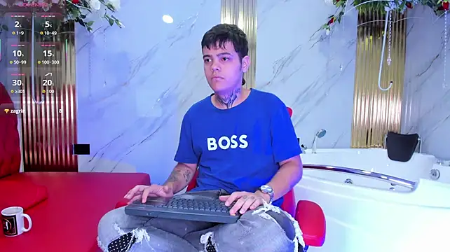 leonel_bigcum Chat XXX in diretta