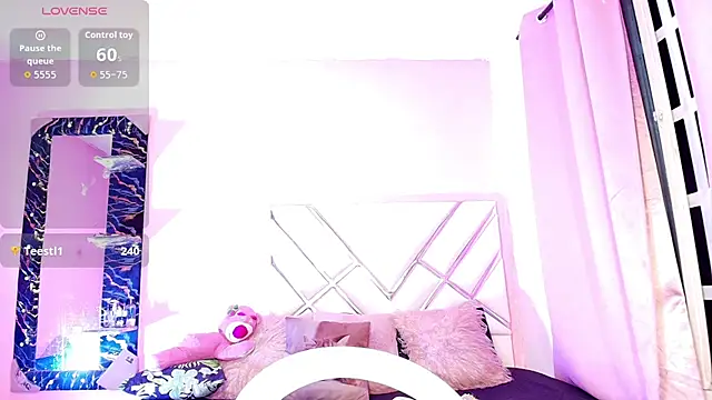 Chatroom XXX en direct de karol_smitt