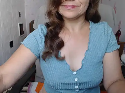 KittyyLaBeauty's Live XXX Chat