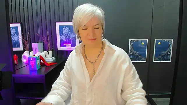 CarmenSoft's Live XXX Chat