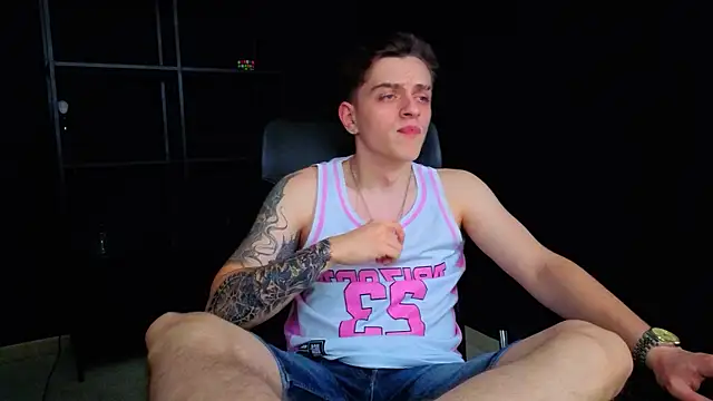 XXX chat uživo modela FelixStarkk