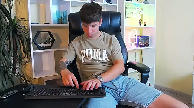 ThomasEdisonn Live XXX Chat