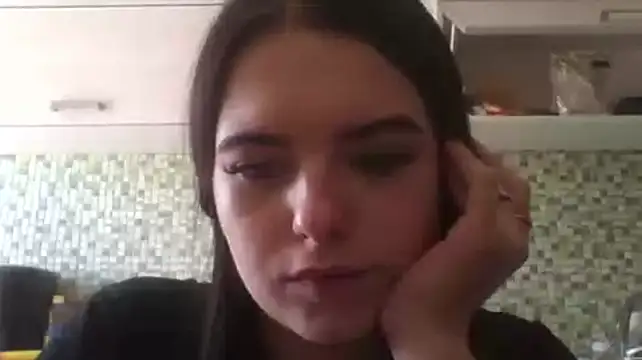 KikiAmino Chat XXX live