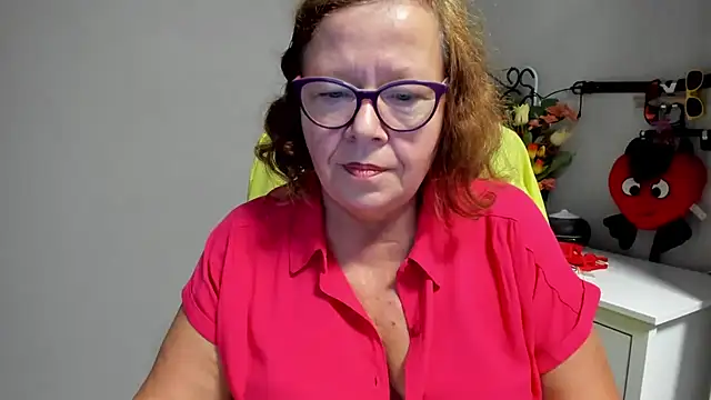 XXX chat uživo modela Adelewildx
