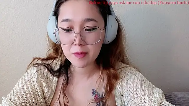 Živý XXX chat Jennatyan