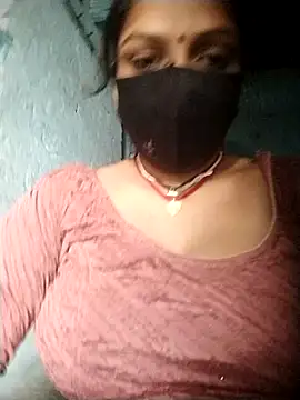 XXX chat uživo modela hemayadav111