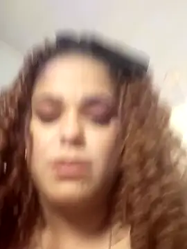 XXX chat uživo modela ninna_curly
