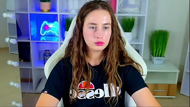 Chat XXX en directo de NadinnL