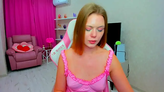 Strawberrye Live XXX-chat
