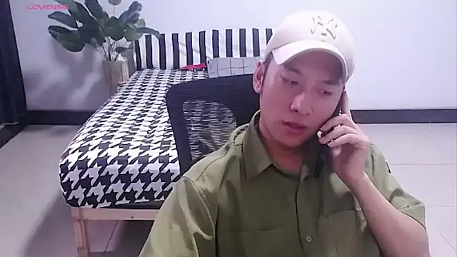 yichen008 Show Webcam