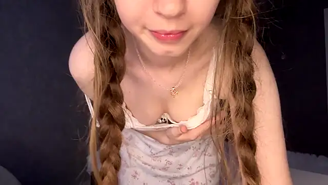 Emily_Mur_'s Live XXX Chat