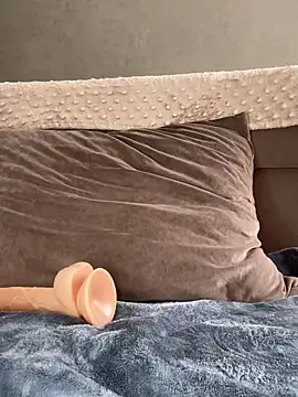 LaraVoosh Webcam show