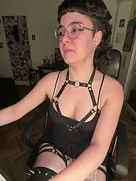 infernaldeity's Live XXX Chat