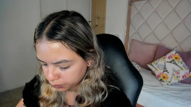 XXX chat uživo modela dulce_lyraa1