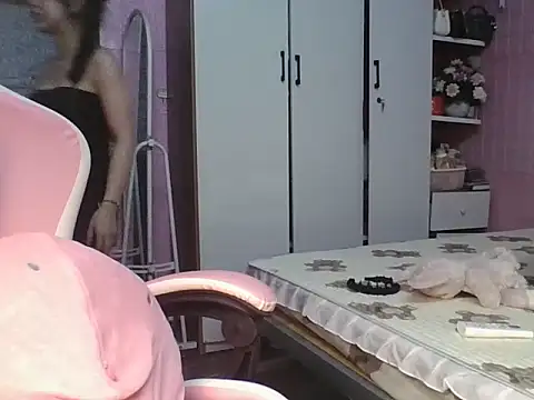 hot-cumplay's Live XXX Chat