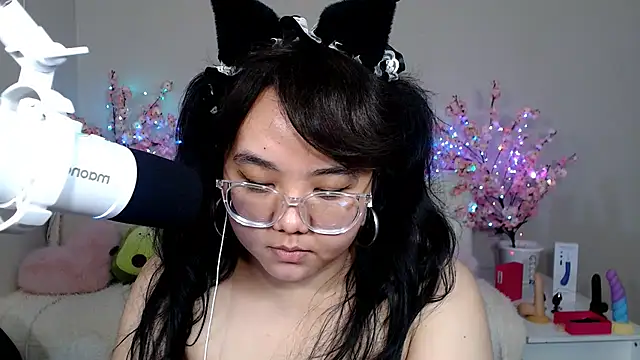 Moertomlly's Live XXX Chat