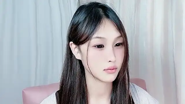 XXX chat uživo modela xiaolaopo8
