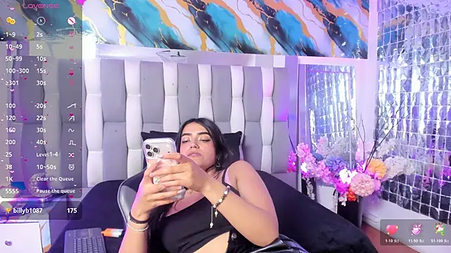 IsaDiiaz's Live XXX Chat
