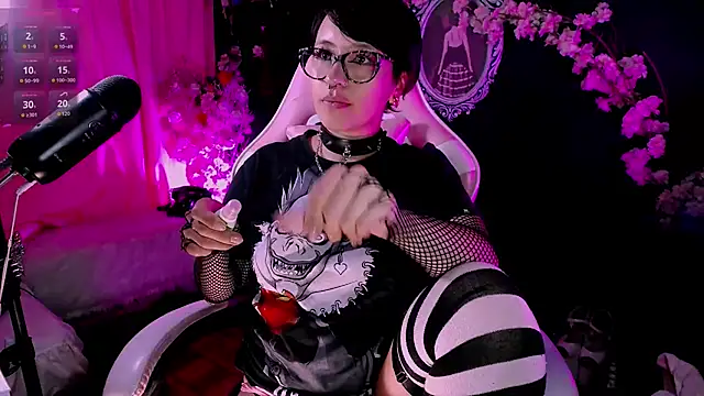 Chat XXX en directo de kitty_roxy