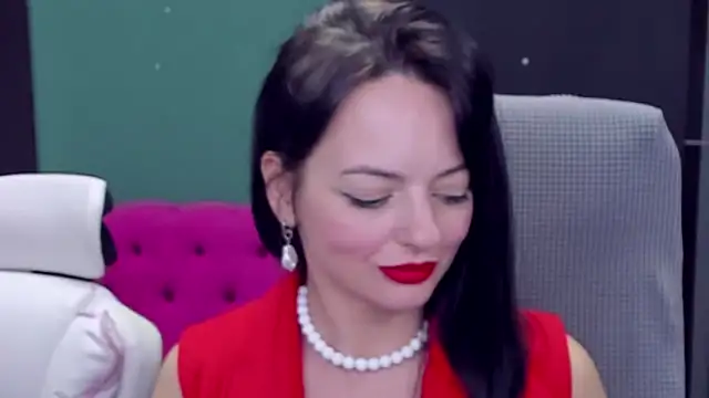 Chat XXX en directo de BellaRowan
