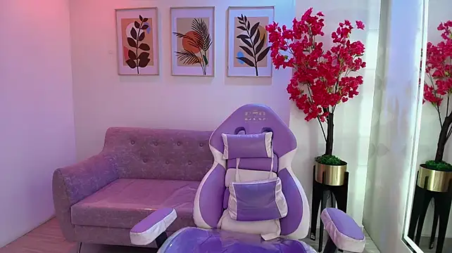 Julie_vancouver Chat XXX live