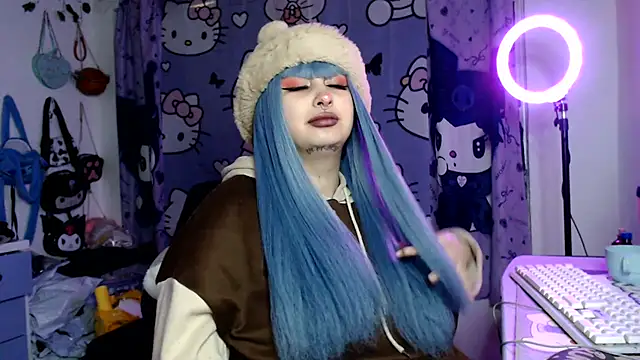 Chat +18 de lussyevans24 ao vivo