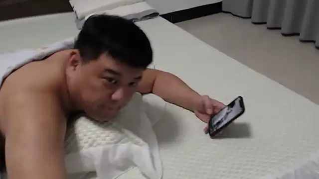 zhang1118 现场XXX聊天