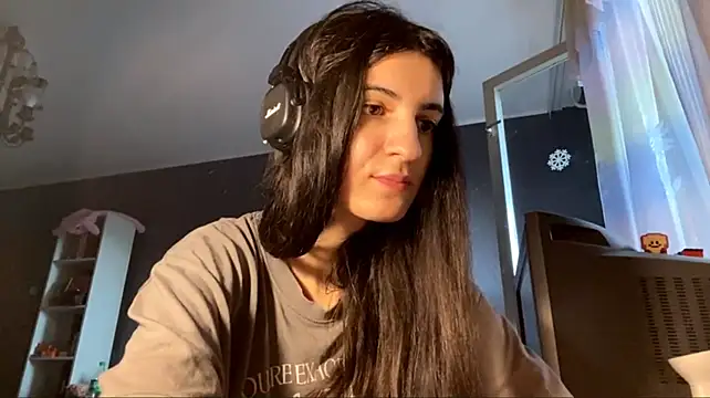 MindaHallmonn Live XXX chat