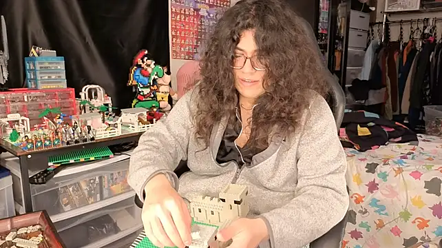 عرض كام ShinyCherub