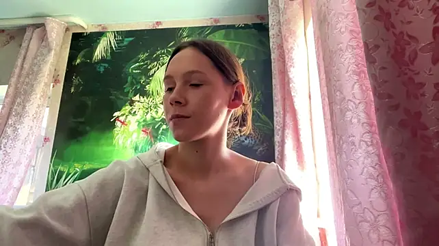 EllynDincher – webcam-show
