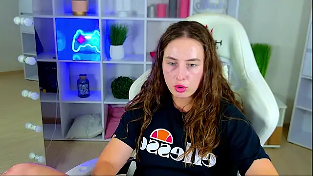 Czat XXX na żywo – NadinnL