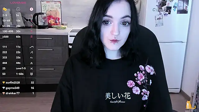 lina__tyaaan's Live XXX Chat
