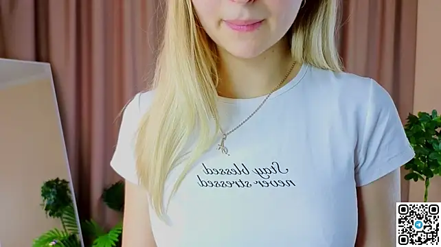 XXX chat uživo modela GirlMathExpert