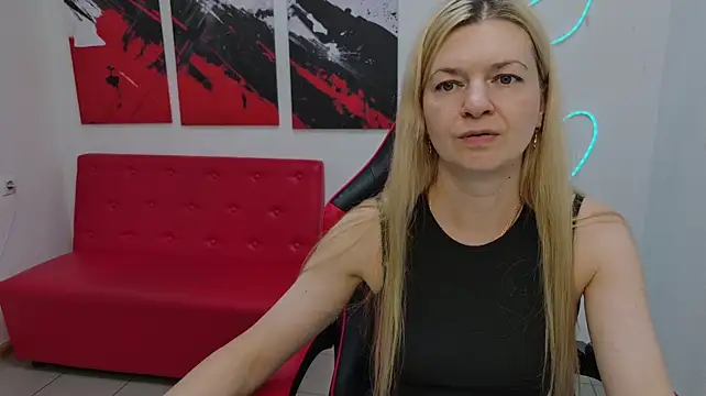 MelissaTyler live XXX chat