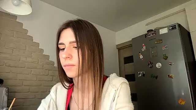 XXX chat uživo modela ZaraGuyette