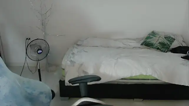 XXX chat uživo modela FUNNY_DICK_