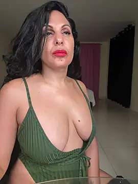 Latina-miss webcam show