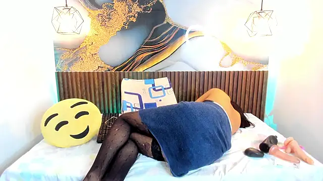 XXX chat uživo modela LindaCooper1