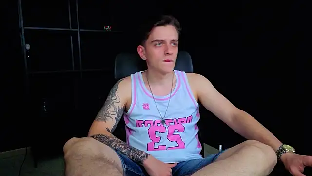 FelixStarkk – Naživo XXX chat