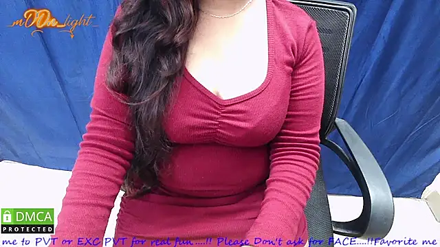 _mOOn_light_ live XXX chat