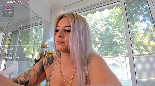 Chat XXX Live Ella_Vee