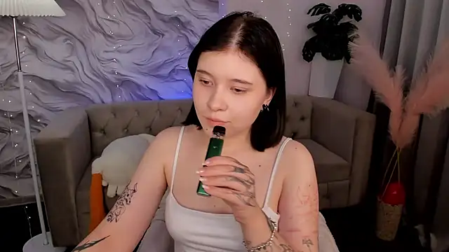XXX chat uživo modela Kylie-Voss