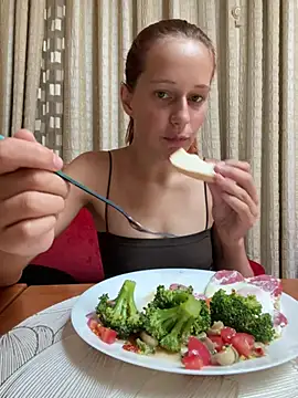 Lily_Viola Live XXX-Chat