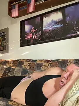 Stephanie1984 Live XXX-Chat